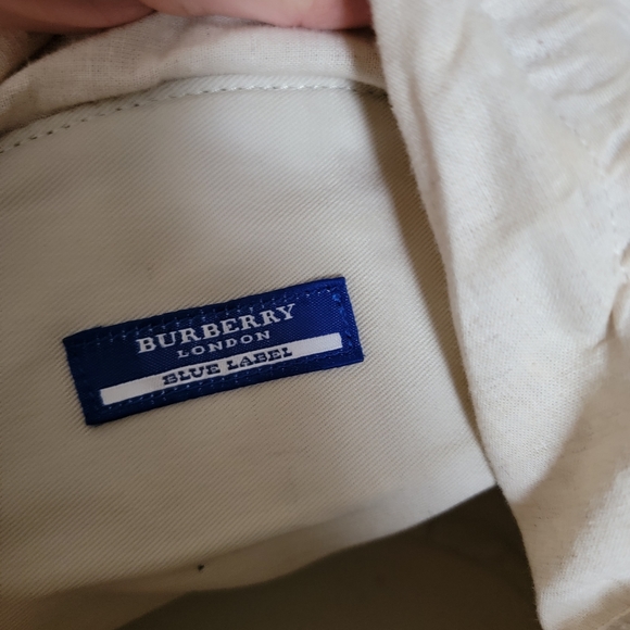 Burberry - Picture 5 of 6